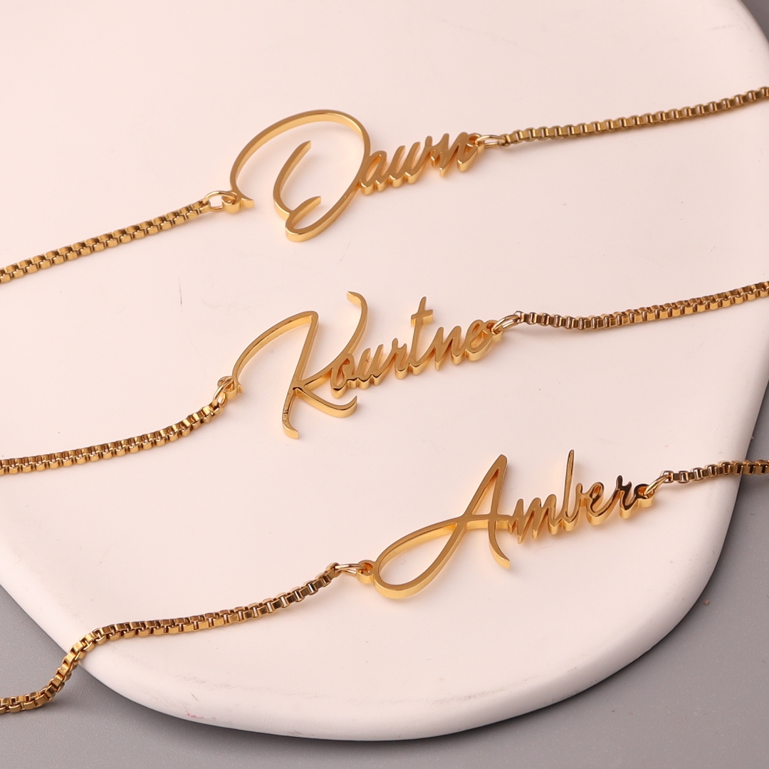 Personalised Gold Name Necklac - Bar Cart Gold 评论和价格